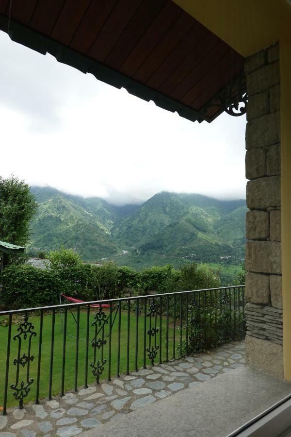 Araiya Palampur Hotel Exterior foto